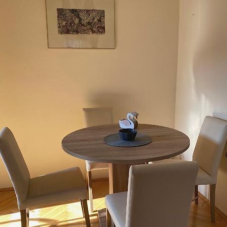 M&C Central Apartment Skopje Luaran gambar