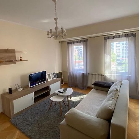 M&C Central Apartment Skopje Luaran gambar