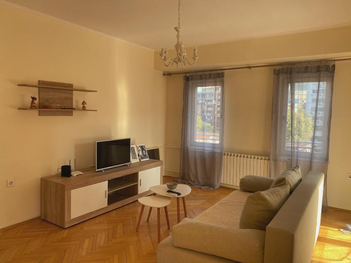 M&C Central Apartment Skopje Luaran gambar