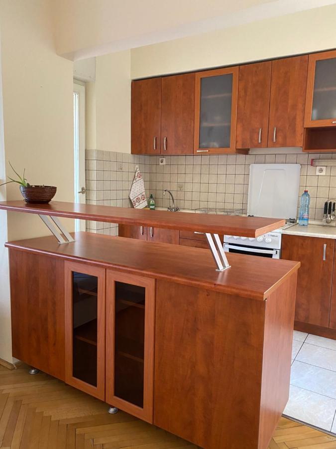 M&C Central Apartment Skopje Luaran gambar